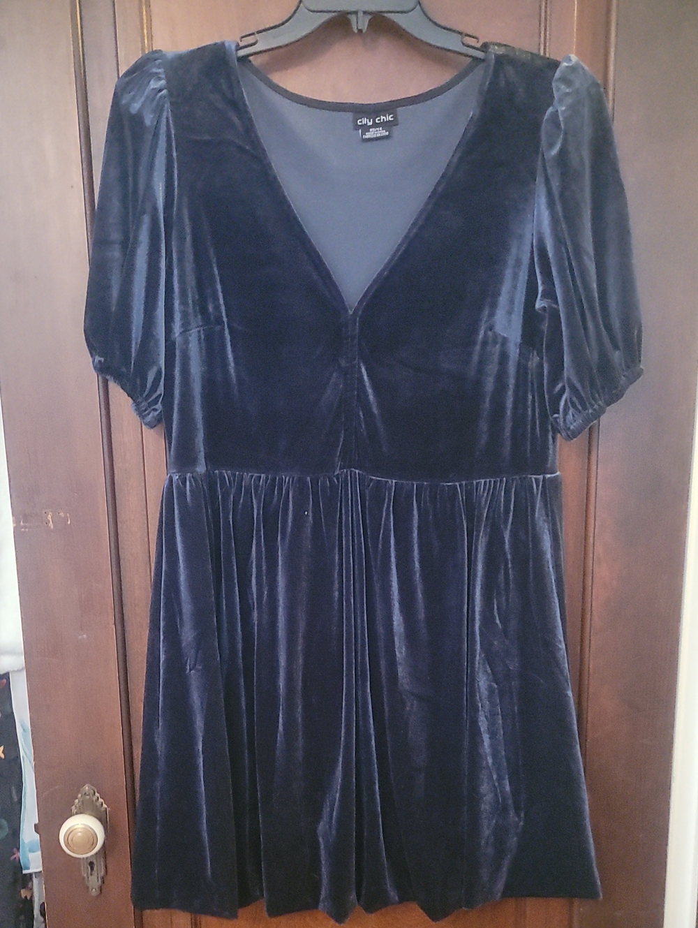 City Chic Navy Velvet V-Neck Mini Dress with Puff Sleeves
